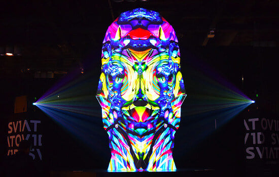 Bart Kresa’s 3D projection at InfoComm 2019 | Current RMS